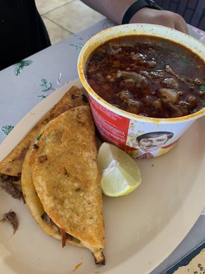 Birrieria Apatzingan by null