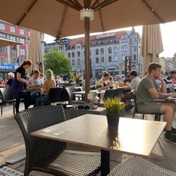 Fjøla - Outdoor dining terrace