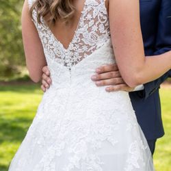 Elite Dress Bridal - Details of dress