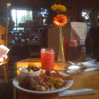 Friesen's Country Tyme Gardens - Breakfast & Brunch Near Me - Coldstream, British Columbia