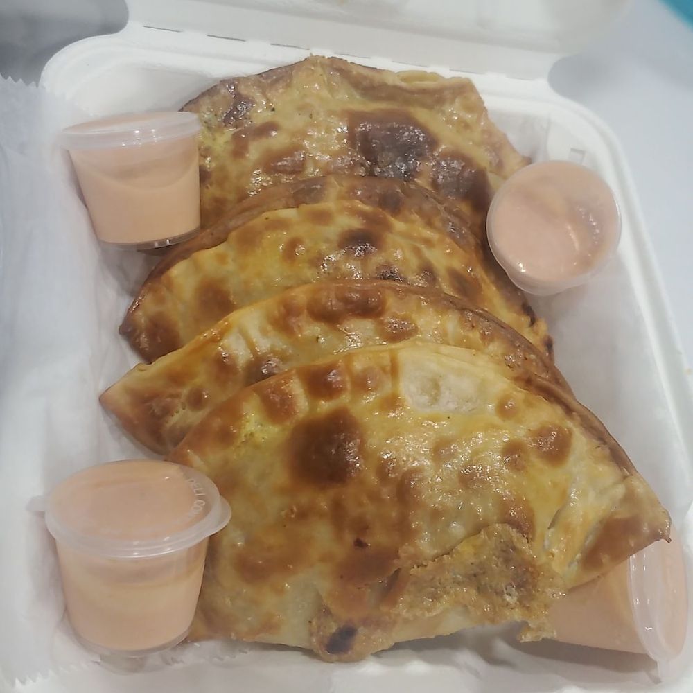 Reloko Cafe - Hawaiian empanadas Made at the spot Air fried With chipotle mayo - Cafes Near Me - Brooklyn, New York