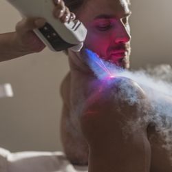 bēon - Spot cryotherapy (extreme cold) for what ails you.