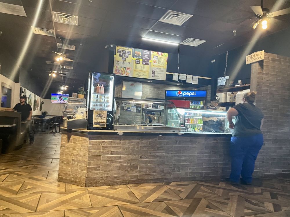Laredo's Burrito and Taco Shop