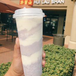 Exterior outside entrance of Hui Lau Shan - K6. Durian and Taro Duo (IG: eatingwithkreng) - Irvine, California Exterior outside entrance of Hui Lau Shan - K6. Durian and Taro Duo (IG: eatingwithkreng) - Irvine, California