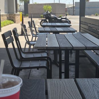 Raising Cane's Chicken Fingers - Clean patio and parking lot. - Fast Food Near Me - Phoenix, Arizona Raising Cane's Chicken Fingers - Clean patio and parking lot. - Fast Food Near Me - Phoenix, Arizona