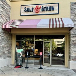 Exterior outside entrance of Salt & Straw - 10.23.23 storefront - Roseville, California Exterior outside entrance of Salt & Straw - 10.23.23 storefront - Roseville, California