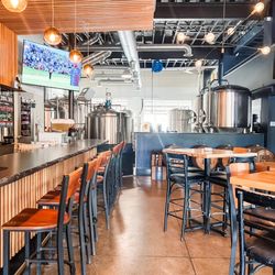 River Siren Brewing - Seating