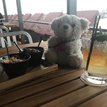 Skyline Rooftop Bar - Cocktail Bars Near Me - Venezia, VE