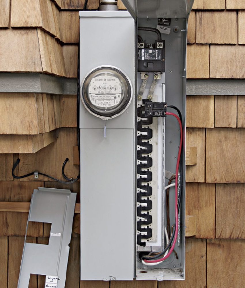 Slide of Veteran Electrical Services