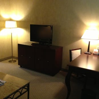 Embassy Suites by Hilton Philadelphia Valley Forge - Work/living area - Hotels Near Me - Wayne, Pennsylvania