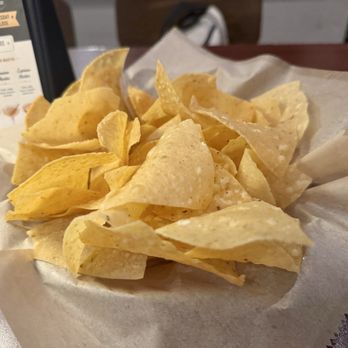 Dos Banderas - Complimentary chips - Tex-Mex Near Me - Garland, Texas Dos Banderas - Complimentary chips - Tex-Mex Near Me - Garland, Texas