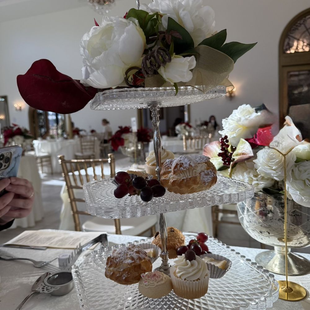 Chateau Des Fleurs - 2025 tiered tray - Venues & Event Spaces Near Me - Eagle, Idaho Chateau Des Fleurs - 2025 tiered tray - Venues & Event Spaces Near Me - Eagle, Idaho