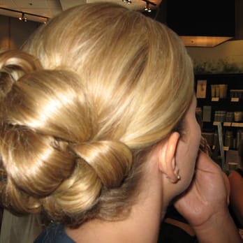 Salon Medusa - Hair Salons Near Me - Brookfield, Wisconsin Salon Medusa - Hair Salons Near Me - Brookfield, Wisconsin