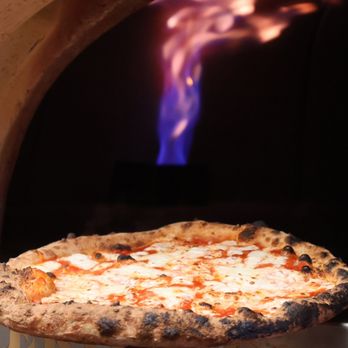 Focāris - Margherita Pizza - Italian Near Me - Lynbrook, New York