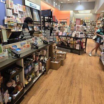 Paper Source - Cards & Stationery Near Me - New York, New York Paper Source - Cards & Stationery Near Me - New York, New York