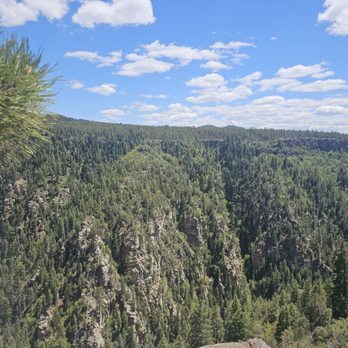 Oak Creek Canyon Overlook - Hiking Near Me - Flagstaff, Arizona Oak Creek Canyon Overlook - Hiking Near Me - Flagstaff, Arizona