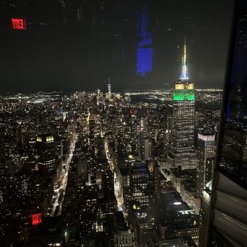 Summit One Vanderbilt - glass room - Observatories Near Me - New York, New York