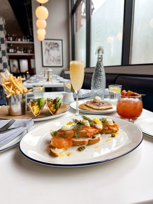 The Walrus Oyster & Ale House by null