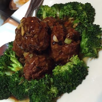 Restaurang China! - Chinese meatballs with broccoli. - Chinese Near Me - Stockholm, Alberta Restaurang China! - Chinese meatballs with broccoli. - Chinese Near Me - Stockholm, Alberta