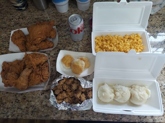 Sunny's Chicken Greenwood by null