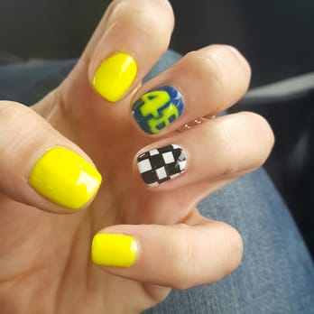Queen Nails - Nail Salons Near Me - El Segundo, California