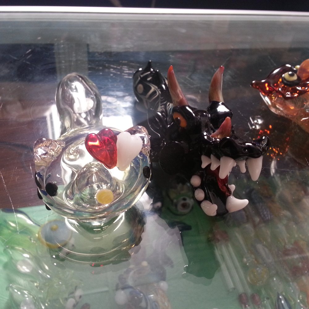 Brooklyn Smokes - Hello kitty and a dragon :D - Tobacco Shops Near Me - Brooklyn, New York Brooklyn Smokes - Hello kitty and a dragon :D - Tobacco Shops Near Me - Brooklyn, New York