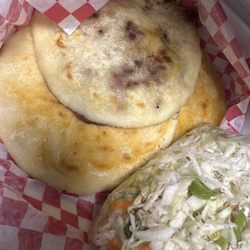 Pupuseria chaleteca - Pupusas revueltas