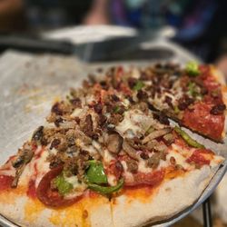 Oscar's Food & Spirits
