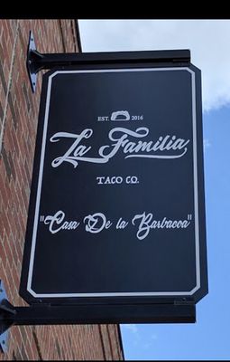 Tacos La Familia by null