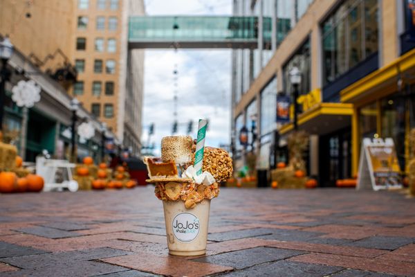 JoJo's Shake Bar - Detroit by null