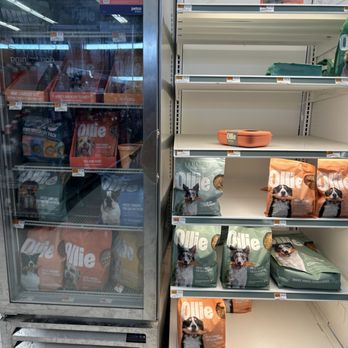 Petco - Pet Stores Near Me - Chicago, Illinois