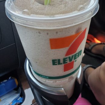 7-Eleven - a drink in a cup with a straw - Convenience Stores Near Me - Yucca Valley, California