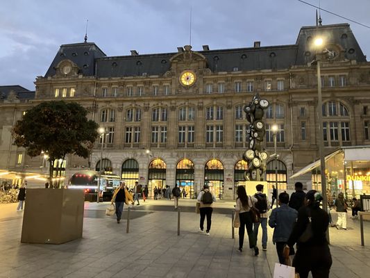 Saint-Lazare by null