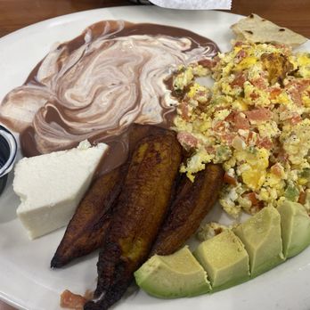 La Casita - Desayuno Huevo Revueltos con vegetables, scrambled egg breakfast with veggies. I forgot to take a picture before digging in. - Salvadoran Near Me - Torrance, California La Casita - Desayuno Huevo Revueltos con vegetables, scrambled egg breakfast with veggies. I forgot to take a picture before digging in. - Salvadoran Near Me - Torrance, California
