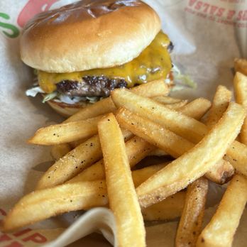 Chili's - Bars Near Me - South Elgin, Illinois Chili's - Bars Near Me - South Elgin, Illinois