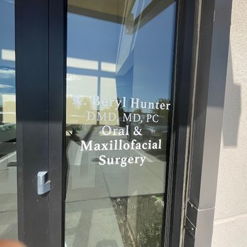 R. Beryl Hunter, DMD MD - Oral Surgeons Near Me - Parker, Colorado R. Beryl Hunter, DMD MD - Oral Surgeons Near Me - Parker, Colorado