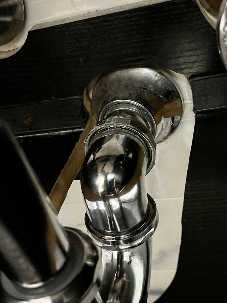 Slide of Sunset Plumbing Supply