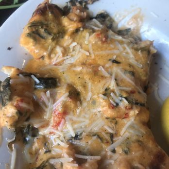 Chartres House - Beer Bar Near Me - New Orleans, Louisiana