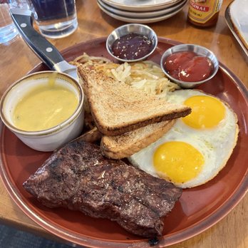 Westside Cafe - Steak & Eggs - New American Near Me - Vail, Colorado Westside Cafe - Steak & Eggs - New American Near Me - Vail, Colorado