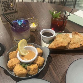 Ibis Cuisine - Hibiscus drink - Caribbean Near Me - Virginia Beach, Virginia