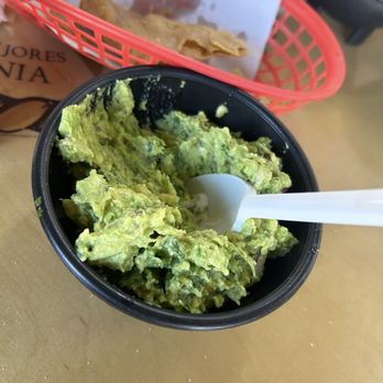 Tacos Lucero - Guacamole. - Tacos Near Me - Ensenada, BCN