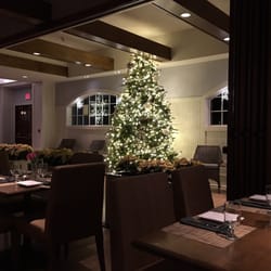 Woodnotes Grille - The dining room