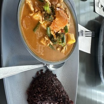 Thai Time - mango curry - Vegan Near Me - Sacramento, California Thai Time - mango curry - Vegan Near Me - Sacramento, California