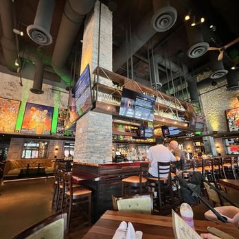Bar Tulio's - Mexican Near Me - Miami, Florida