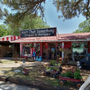 Ain't That Something - Ain't That Something Uniques to Antiques, 341 W. Main Street, Azle, TX - Antiques Near Me - Azle, Texas