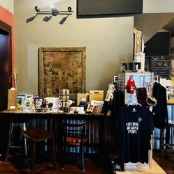 Dennis Drummond Wine Co