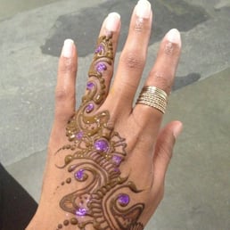 Right after getting henna @ Rock Wall Winery Amore Event Right after getting henna @ Rock Wall Winery Amore Event