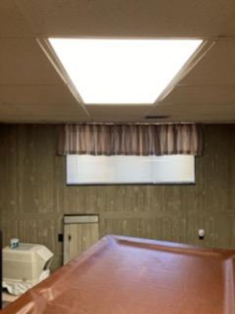 Slide of E&J Electric Plus