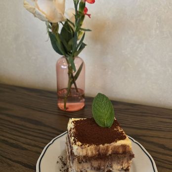 Rollati Ristorante - Tiramisu - Italian Near Me - San Jose, California Rollati Ristorante - Tiramisu - Italian Near Me - San Jose, California