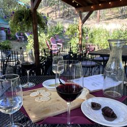 Eagle Creek Winery
